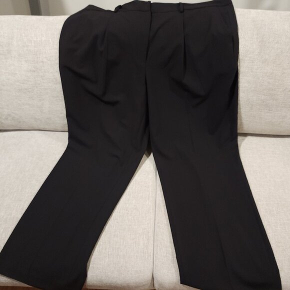 Pants - Picture 3 of 4